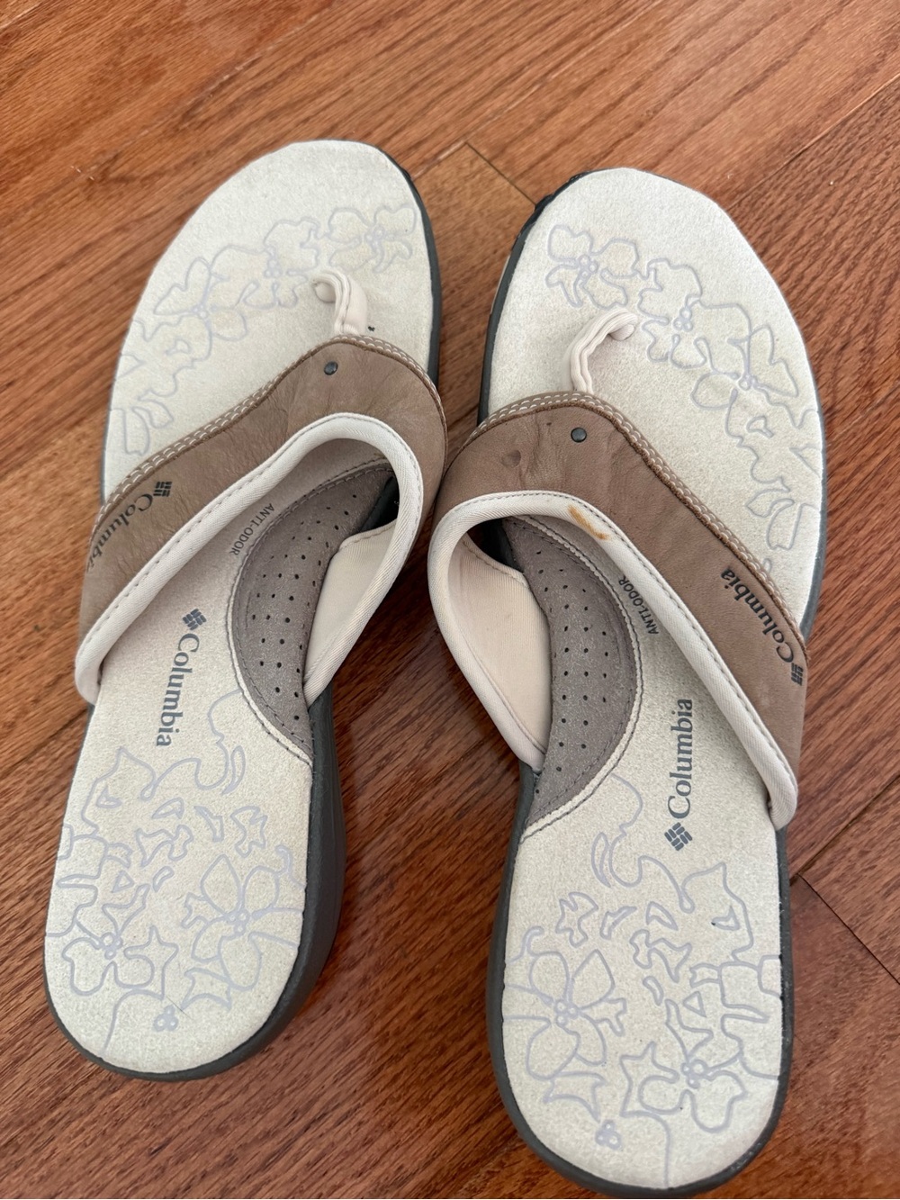 Columbia Women's Taupe and Cream Flip Flop Sandals with Floral Footbed